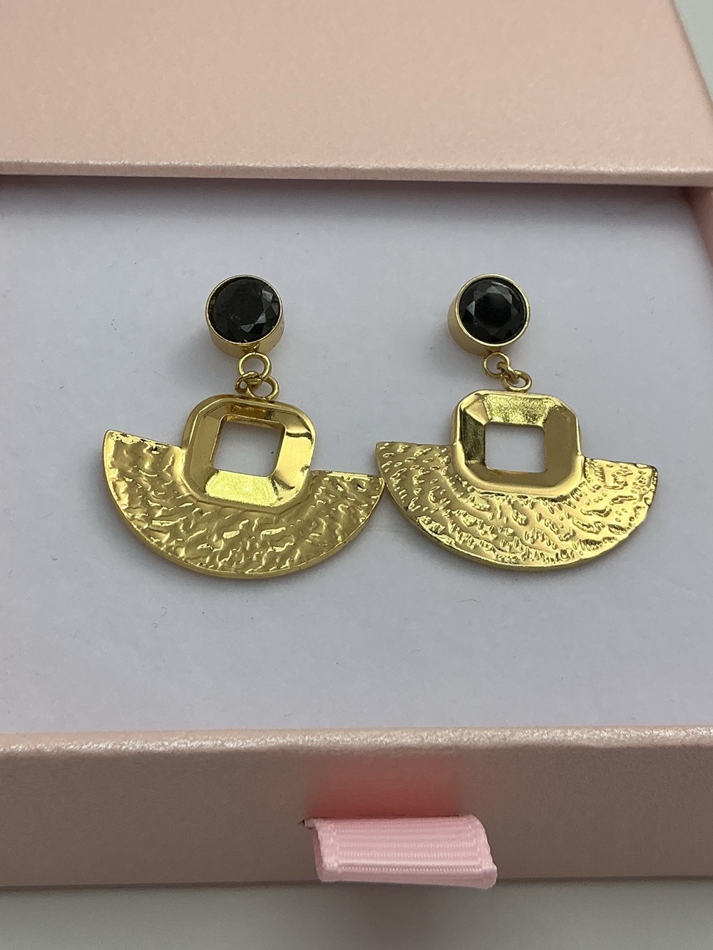 Gold Geometric Hammered Fan Dangle Earrings Black Stone Statement Boho Drop